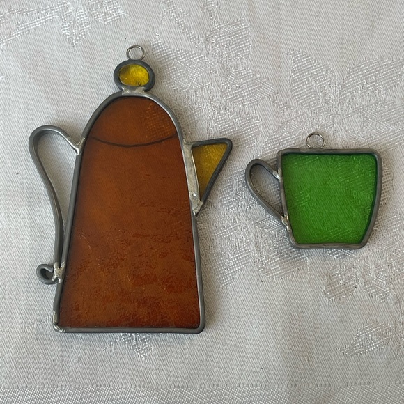 Vintage Leaded Stained Glass Teapot Tea Kettle and Cup Suncatchers Lot of 2 - Picture 3 of 5